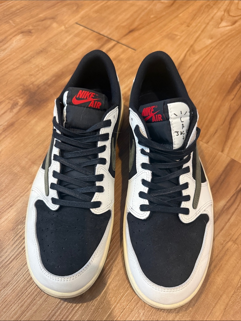 Travis Scott Nike Air Jorden’s